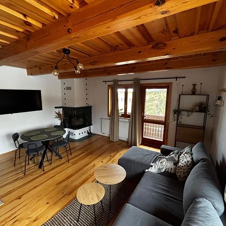 Apartman S Krbom Vedla Zubacky Tatranska Strba Buitenkant foto